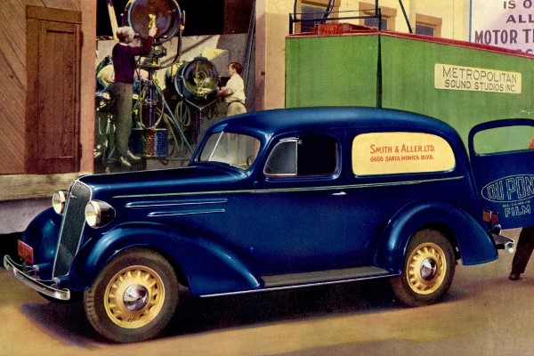 1936 Chrysler fender skirts #2