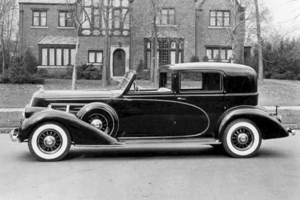 1936 Chrysler fender skirts #4