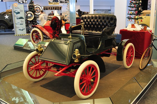 1902 Rambler Runabout | Mac's Motor City Garage