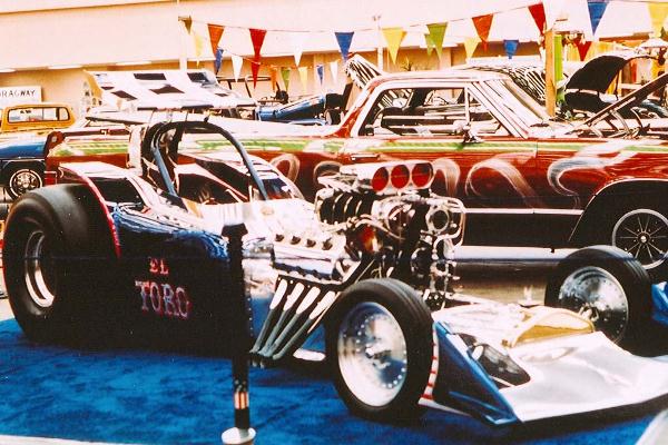 1976 Robert Sweatt 1923 Ford Fuel Altered El Toro | Mac's Motor City Garage