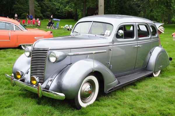 1938 Nash Lafayette Clarence Becker | Mac's Motor City Garage