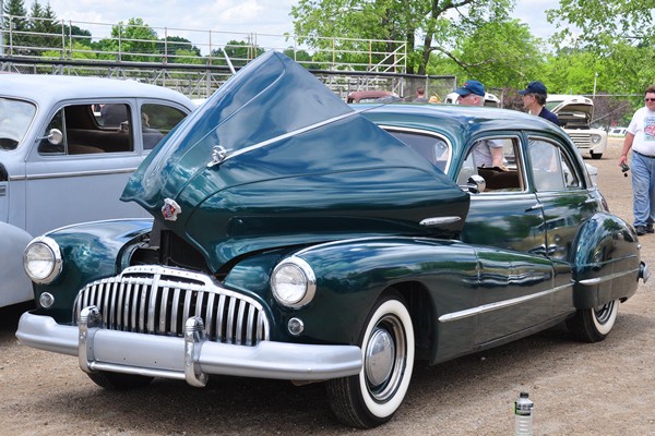 Buick Straight Eight | Mac's Motor City Garage