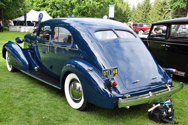 Cadillac aerodynamic coupe