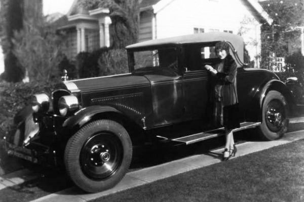 Fay Wray 1928 Packard Six | Mac's Motor City Garage