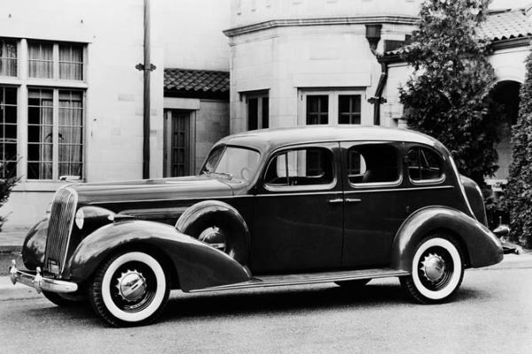 1936 Buick Limited Model 91 Six-Passenger Sedan | Mac's Motor City Garage