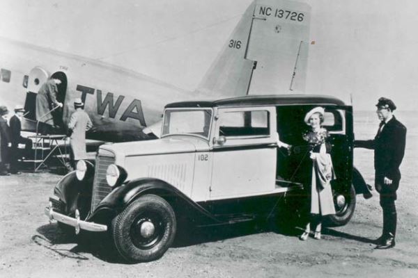 1936 International C1 TWA Airport Limo | Mac's Motor City Garage