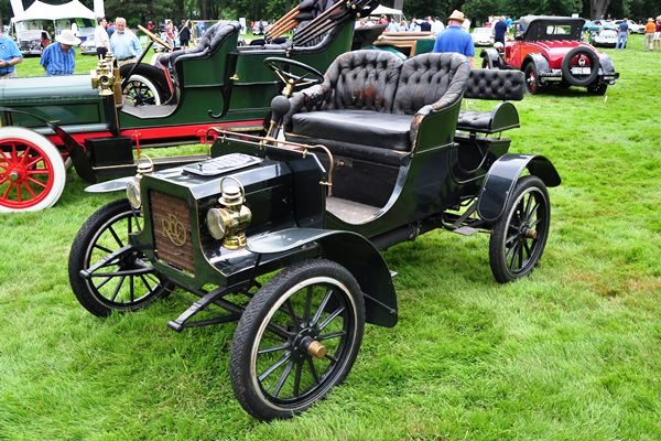 1906 Reo Model B Rod & Nancy Tenniswood | Mac's Motor City Garage