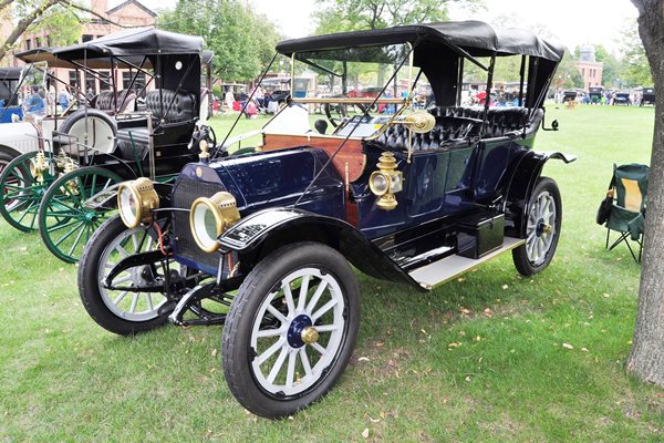 1912 EMF 30 Touring Glenn & Jeanine Miller | Mac's Motor City Garage