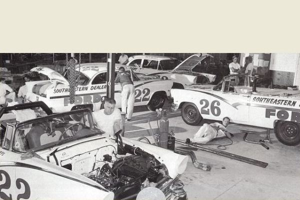 The Great Age of Convertible Racing in NASCAR | Mac's Motor City Garage