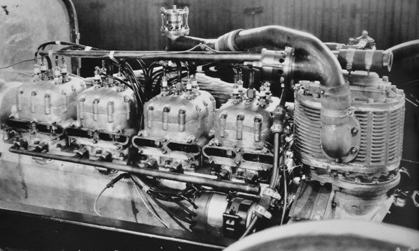 A Most Remarkable Engine The Duray U16 Mac S Motor City Garage