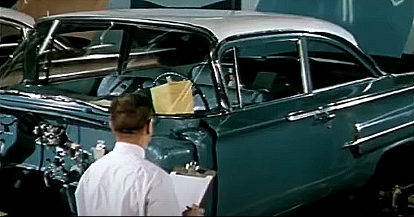 Video: Building the 1960 Chevrolets | Mac's Motor City Garage