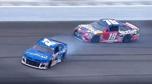 One For the Books: Kyle Busch and Kyle Larson Battle in Chicago | Mac's ...