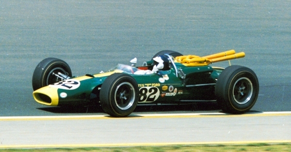 Video: When Ford, Lotus, and Jim Clark Conquered the 1965 Indy 500 ...