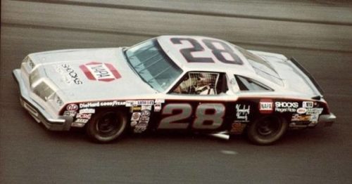 Video: Buddy Baker Wins the 1980 Daytona 500 | Mac's Motor City Garage