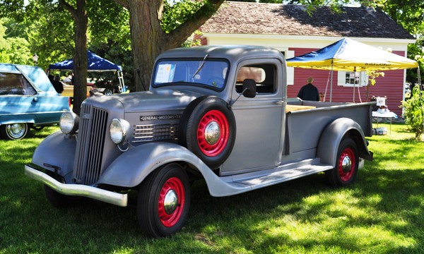 1934 GMC Pickup John Pierce | Mac's Motor City Garage